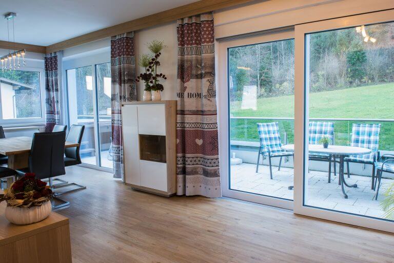 ferienwohnung-terrasse